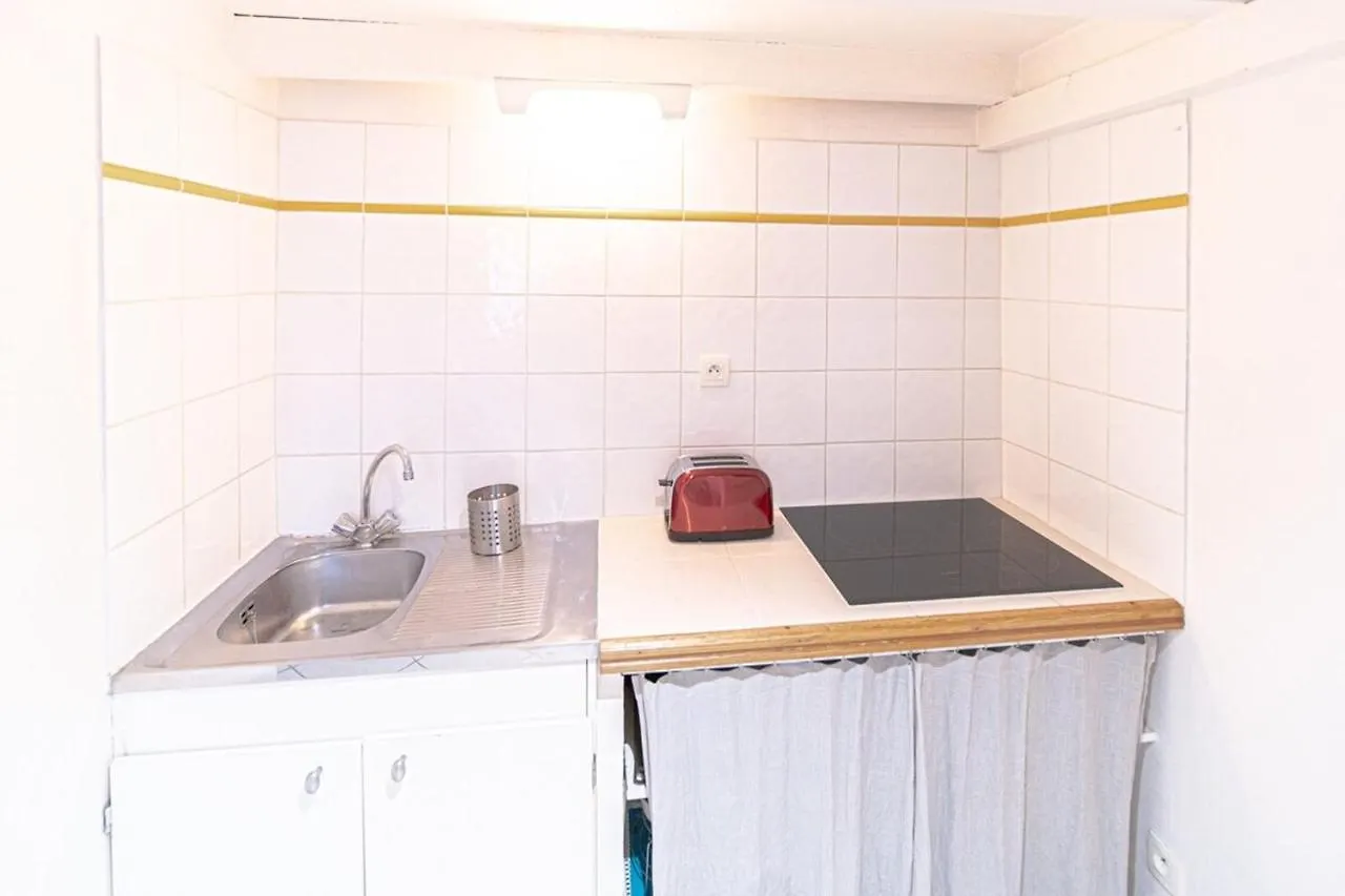 Studio Capponi-2 Pers-Terreaux-Croix Rousse Apartment Lyon 0*,  France